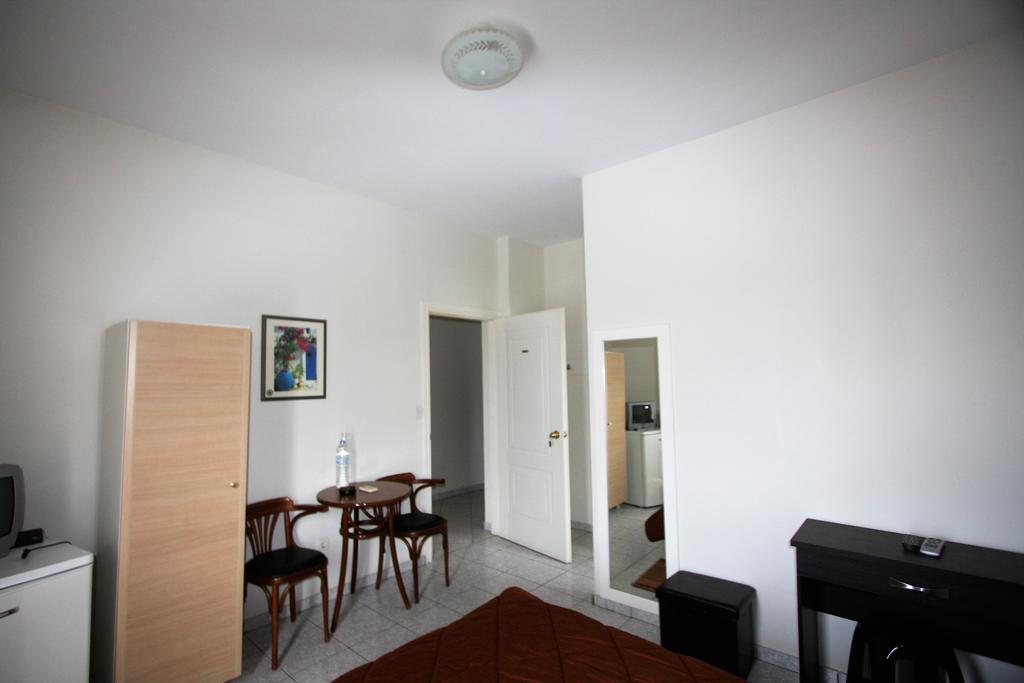 Miloi Rooms And Apartments Míloi Exterior foto